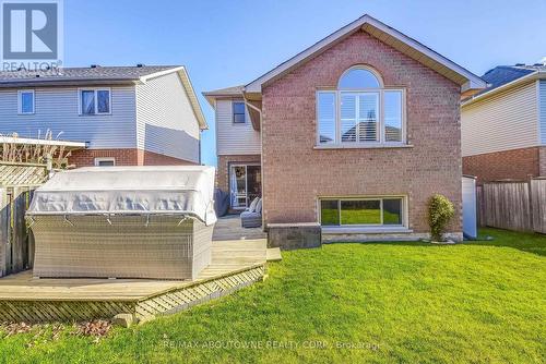 57 Niska Drive, Hamilton, ON - Outdoor