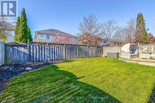 57 Niska Drive, Hamilton, ON - Outdoor