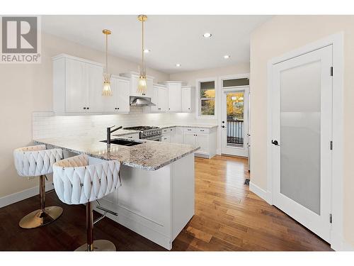 529 Lefevere Avenue Lot# 52, Kelowna, BC - Indoor Photo Showing Kitchen With Upgraded Kitchen