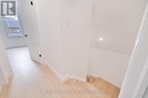 #Upper - 221 Federal Street, Hamilton, ON - Indoor Photo Showing Other Room