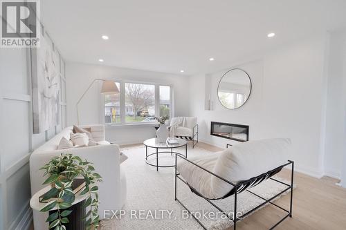 #Upper - 221 Federal Street, Hamilton, ON - Indoor Photo Showing Living Room With Fireplace