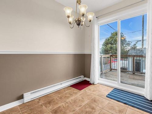 Dining room - 3850 Boul. St-Laurent, Sainte-Catherine, QC 