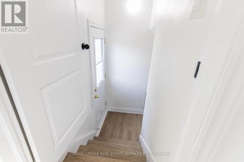 46 Upper Walker Avenue, Hamilton, ON - Indoor Photo Showing Other Room