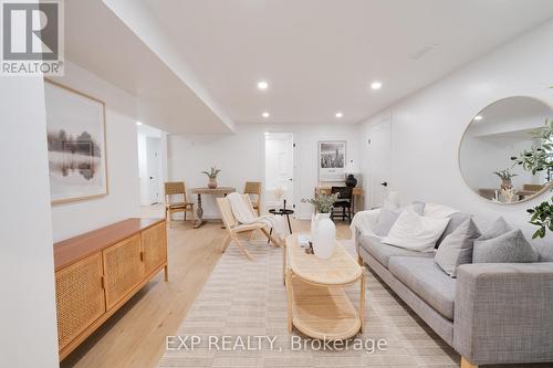 # Lower - 221 Federal Street, Hamilton, ON - Indoor Photo Showing Living Room