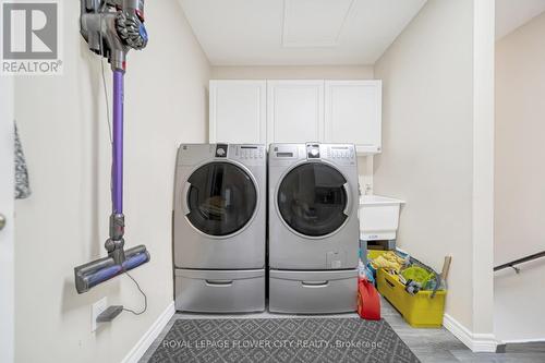 14 Stardust Drive N, Thames Centre, ON - Indoor Photo Showing Laundry Room