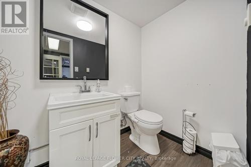 14 Stardust Drive N, Thames Centre, ON - Indoor Photo Showing Bathroom