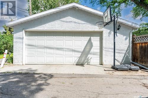 3378 Rae Street, Regina, SK - Outdoor