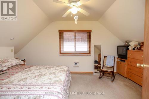 26 Parkside Drive, St. Thomas, ON - Indoor Photo Showing Bedroom