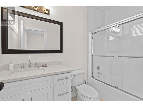 1613 Canford Avenue, Merritt, BC - Indoor Photo Showing Bathroom