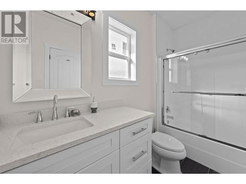 1613 Canford Avenue, Merritt, BC - Indoor Photo Showing Bathroom