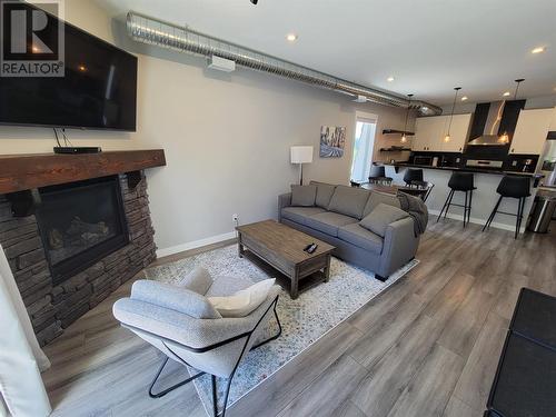 1151 Gerry Sorensen Way Unit# 425, Kimberley, BC - Indoor Photo Showing Living Room With Fireplace