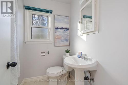 769 Chesterfield Avenue, Peterborough (Northcrest), ON - Indoor Photo Showing Bathroom