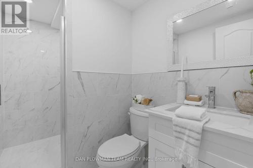 667 Townline Road N, Clarington, ON - Indoor Photo Showing Bathroom