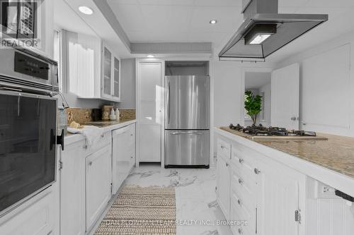 667 Townline Road N, Clarington, ON - Indoor Photo Showing Kitchen