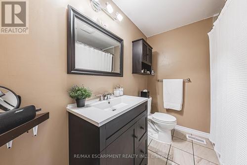 26 - 1155 Paramount Drive, Hamilton, ON - Indoor Photo Showing Bathroom