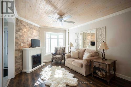 214 Sutherland Crescent, Cobourg, ON - Indoor Photo Showing Living Room With Fireplace