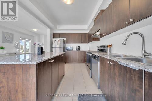 22 Middleton Street, Southgate, ON - Indoor Photo Showing Kitchen With Double Sink