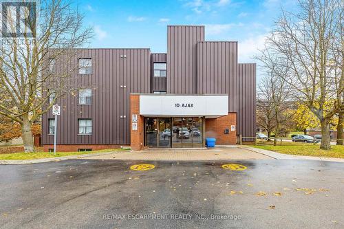 302 - 10 Ajax Street, Guelph, ON - Outdoor