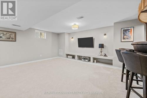 375 Clarendon Drive, Hamilton, ON - Indoor