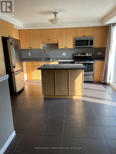 E - 1662 Fischer Hallman Road, Kitchener, ON - Indoor Photo Showing Kitchen With Stainless Steel Kitchen With Double Sink