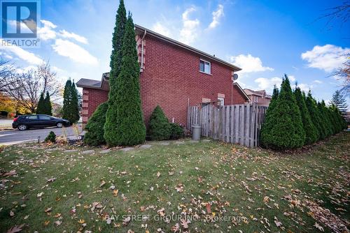 15 Inverhuron Trail, Oakville, ON - Outdoor