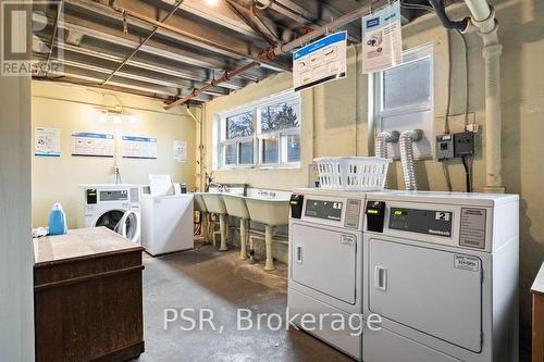 18 - 69 Old Mill Terrace, Toronto, ON - Indoor Photo Showing Laundry Room