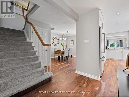 15 Garden Avenue, Brampton, ON - Indoor Photo Showing Other Room