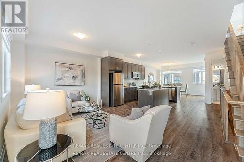 66 Kaitting Trail N, Oakville, ON - Indoor Photo Showing Living Room