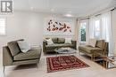 53 Salt Creek Avenue, Richmond Hill, ON  - Indoor Photo Showing Living Room 