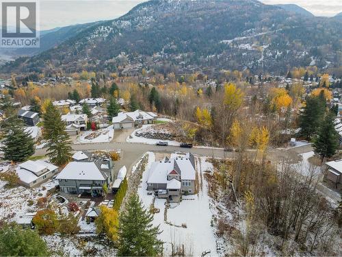 539 Blake Court, Warfield, BC - Outdoor With View