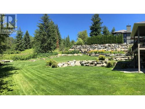 539 Blake Court, Warfield, BC - Outdoor