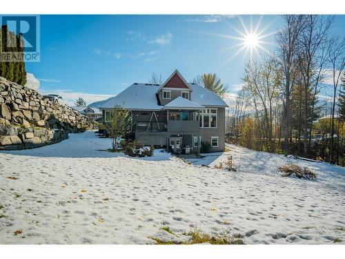 539 Blake Court, Warfield, BC - Outdoor