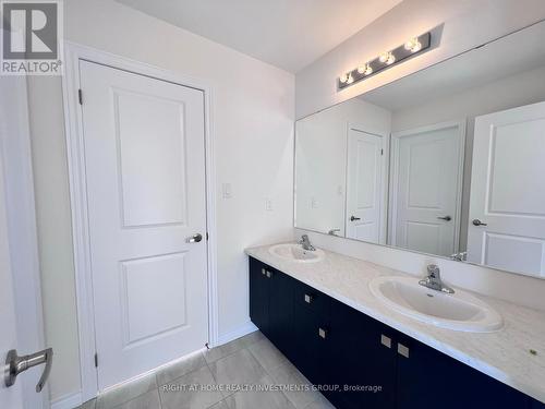 8 Zaba Road, Barrie, ON - Indoor Photo Showing Bathroom