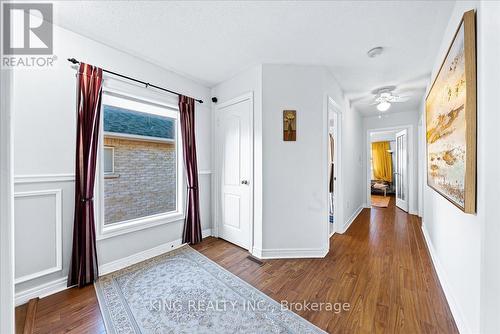 117 Banbrooke Crescent, Newmarket, ON - Indoor Photo Showing Other Room