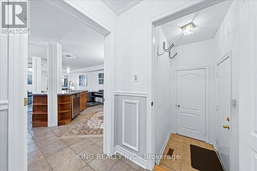 117 Banbrooke Crescent, Newmarket, ON - Indoor Photo Showing Other Room