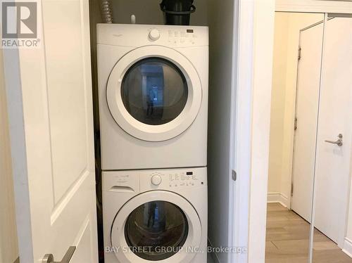 4103 - 28 Ted Rogers Way, Toronto, ON - Indoor Photo Showing Laundry Room