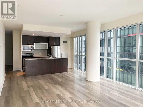 4103 - 28 Ted Rogers Way, Toronto, ON - Indoor Photo Showing Kitchen