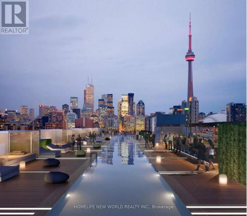 710 - 629 King Street W, Toronto, ON - Outdoor With View