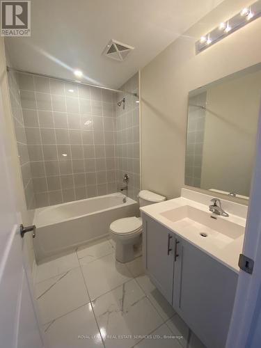 110 - 1573 Rose Way, Milton, ON - Indoor Photo Showing Bathroom