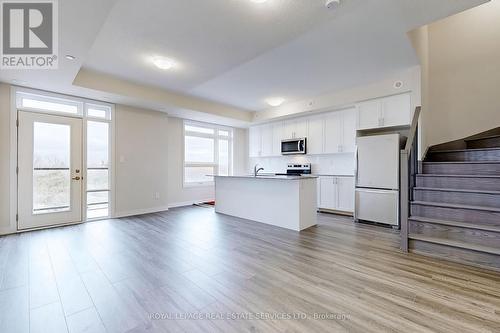 110 - 1573 Rose Way, Milton, ON - Indoor Photo Showing Kitchen