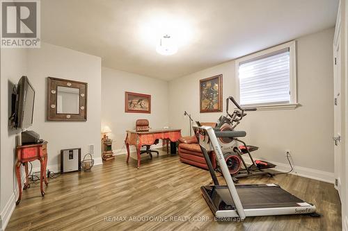 390 Sandhurst Drive, Oakville, ON - Indoor Photo Showing Gym Room