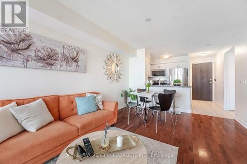 1609 - 235 Sherway Gardens Road, Toronto, ON - Indoor Photo Showing Living Room