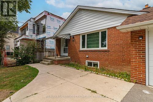 24 Duncairn Drive, Toronto, ON - Outdoor