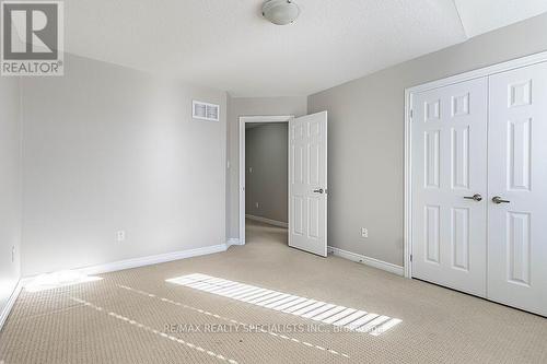 11 Sky Harbour Drive, Brampton, ON - Indoor Photo Showing Other Room