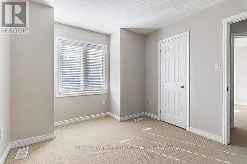 11 Sky Harbour Drive, Brampton, ON - Indoor Photo Showing Other Room