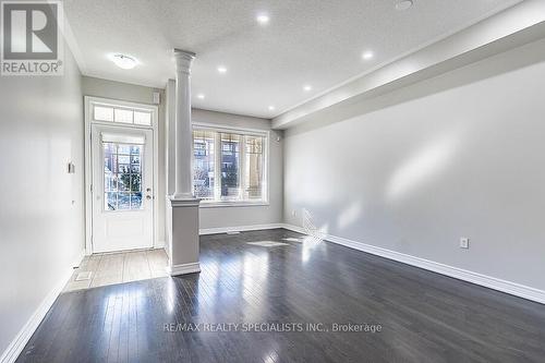 11 Sky Harbour Drive, Brampton, ON - Indoor Photo Showing Other Room