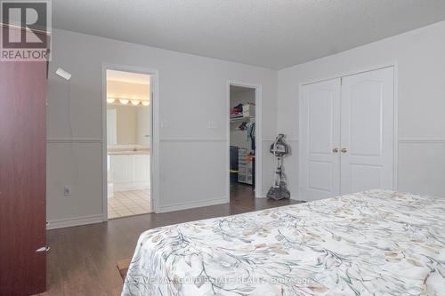 75 Saintsbury Crescent, Brampton, ON - Indoor Photo Showing Bedroom