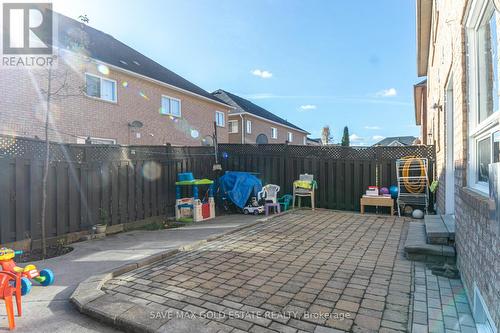 75 Saintsbury Crescent, Brampton, ON - Outdoor With Exterior