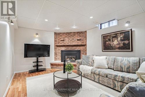 4476 Jenkins Crescent, Mississauga, ON - Indoor Photo Showing Living Room With Fireplace