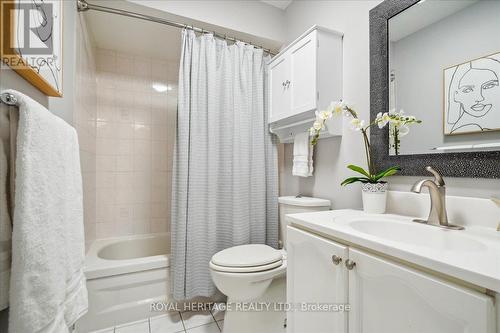 33 Reese Avenue, Ajax, ON - Indoor Photo Showing Bathroom